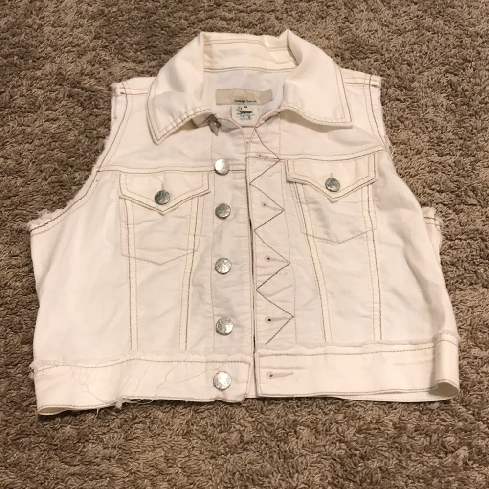 Short sleeve white denim jacket